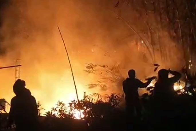 Rumah Kakek di Mendelem Ludes Terbakar saat Ditinggal Salat Magrib