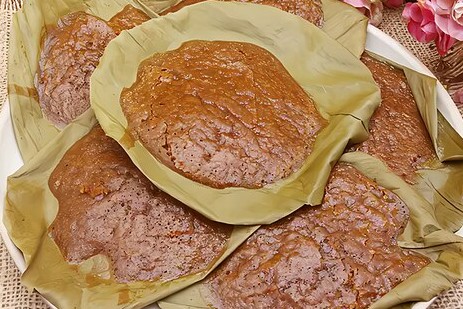 Menikmati Manis Legit Apem Comal: Jajanan Tradisional yang Setia Jaga Resep Warisan